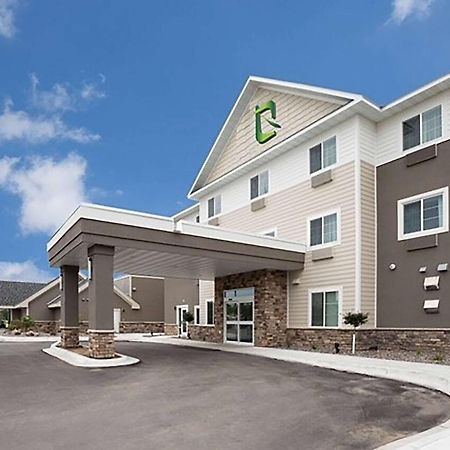 Little Crow Resort & Conference, Trademark By Wyndham Spicer Екстериор снимка